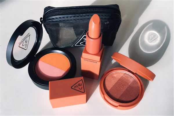 3ce口红如何查询正品 3ce口红如何查询正品