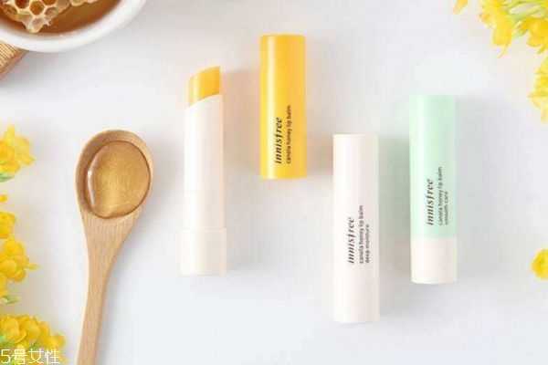 润唇膏能当眼霜用吗