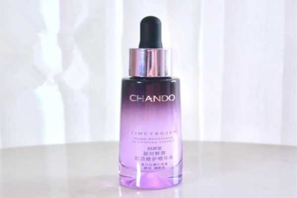 自然堂小紫瓶精华含有酒精吗 自然堂小紫瓶精华含有酒精吗