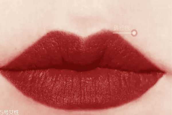 哪些色号口红比较适合冷皮？适合冷皮的口红颜色