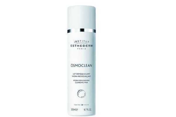 卸妆乳用完感觉脸上很油是怎么回事 卸妆乳用完感觉脸上很油是怎么回事