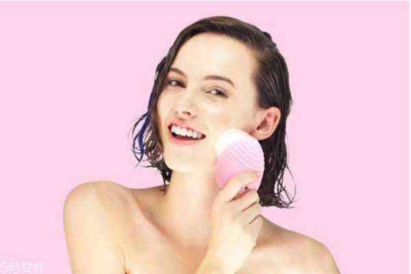 洁面仪会把毛孔变大吗