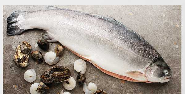 柿子不能和什么食物一起吃 柿子不能和什么食物一起吃