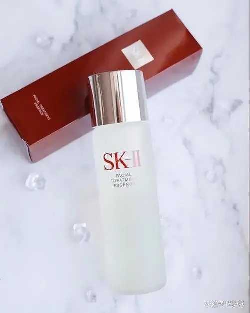 收缩毛孔紧致皮肤哪个牌子好?这7款水乳精华建议一试 收缩毛孔紧致皮肤哪个牌子好?这7款水乳精华建议一试