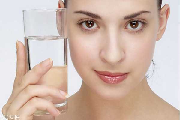 法令纹怎么改善