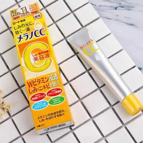 美容液和柔肤水哪个好