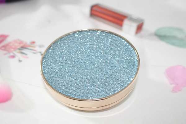 粉饼和气垫有什么区别