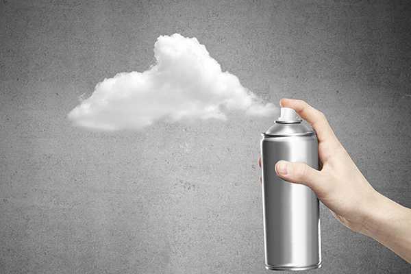 保湿喷雾和爽肤水的区别 保湿喷雾和爽肤水的区别