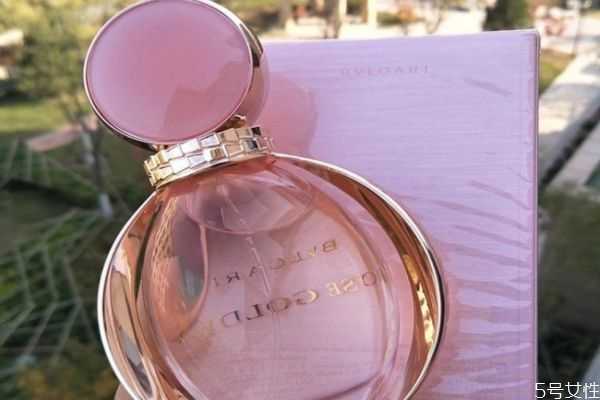 宝格丽玫瑰香水好闻吗