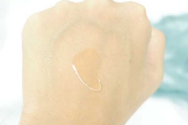 秋天皮肤怎么美白 秋天皮肤怎么美白