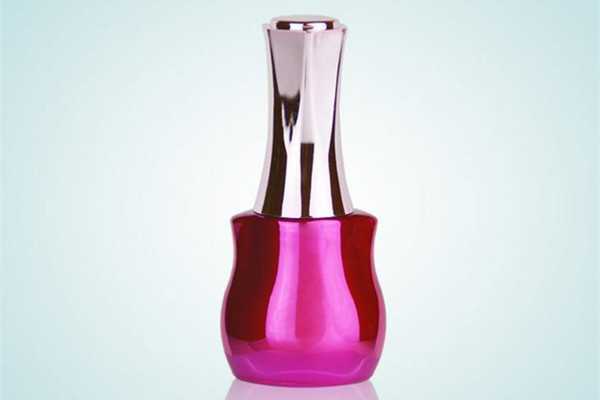 指甲油多久能干透 指甲油多久能干透