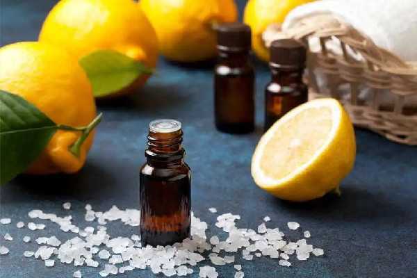 柠檬精油含有维生素c吗 柠檬精油含有维生素c吗