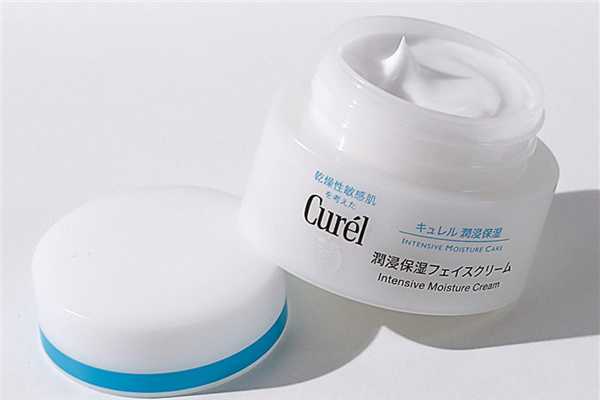 珂润面霜有酒精吗?珂润面霜的功效和作用 珂润面霜有酒精吗?珂润面霜的功效和作用