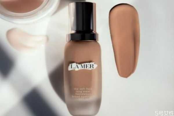 海蓝之谜粉底液含酒精吗？海蓝之谜粉底液怎么使用