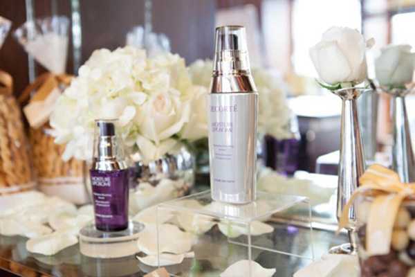 17岁护肤品套装哪个好 17岁护肤品套装哪个好