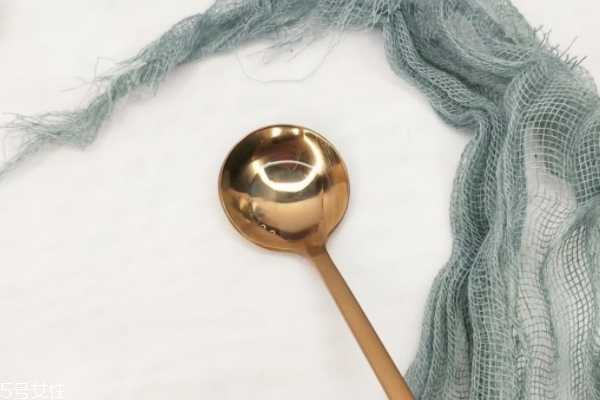 秋天皮肤怎么美白 秋天皮肤怎么美白