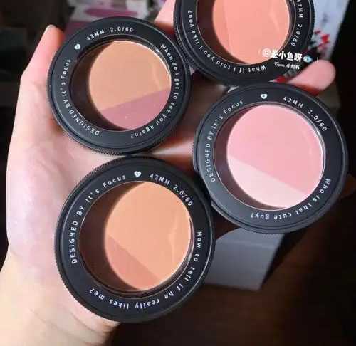 清水能卸干净腮红吗 清水能卸干净腮红吗