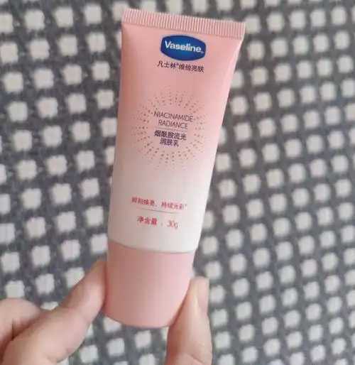 润肤乳和保湿乳有什么区别