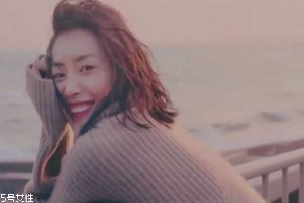 面部角质多久去一次