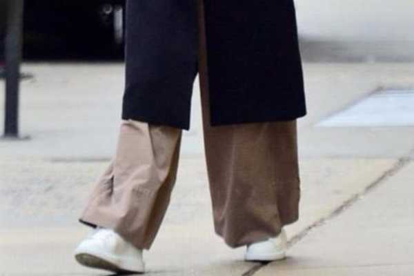 男人穿小白鞋女人喜欢吗?男人穿小白鞋的三大忌 男人穿小白鞋女人喜欢吗?男人穿小白鞋的三大忌