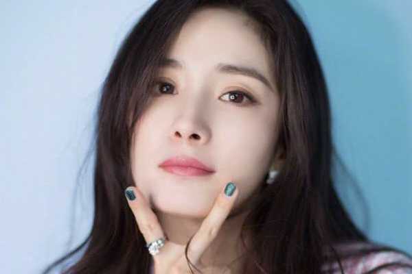 干敏皮肤怎么洗脸好