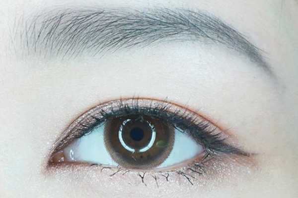 最简单的眼线画法 最简单的眼线画法