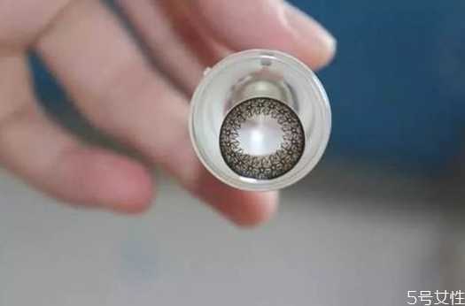 怎么判断美瞳是否过期?美瞳怎么选择日抛月抛年抛 怎么判断美瞳是否过期?美瞳怎么选择日抛月抛年抛