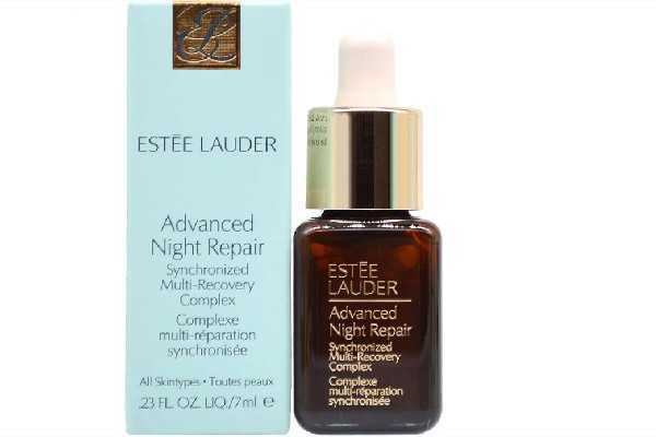 精华液发黄是怎么回事