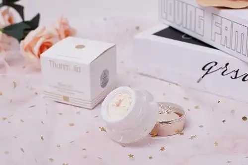 素颜霜会氧化变黑吗 素颜霜会氧化变黑吗