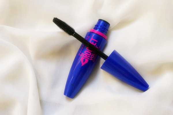 睫毛膏是先刷白的还是黑的 睫毛膏是先刷白的还是黑的