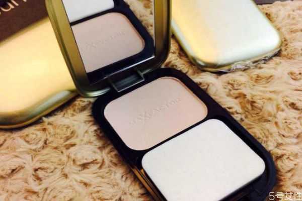 粉饼的粉扑怎么清洁？粉饼是按压式还是涂抹式