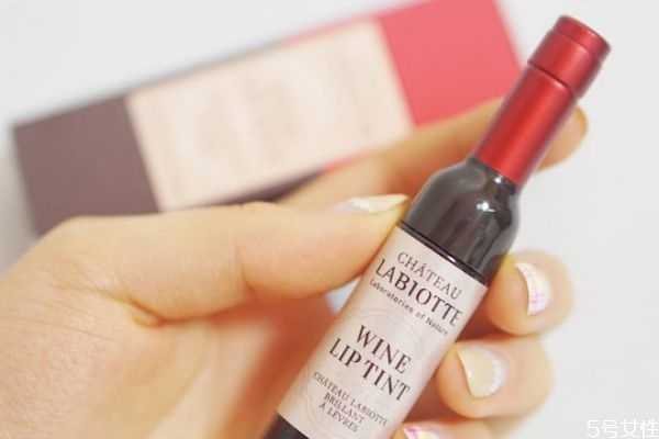 兰蔻持妆气垫好还是金纯气垫好