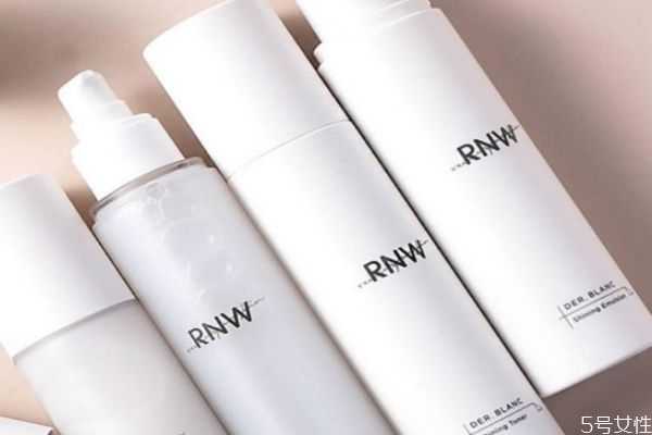 rnw敏感肌能用吗？rnw水乳真假分辨方法