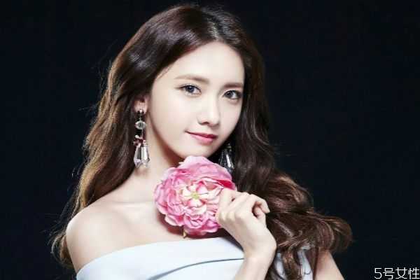 韩式裸妆跟普通的裸妆的区别 韩式裸妆化妆步骤