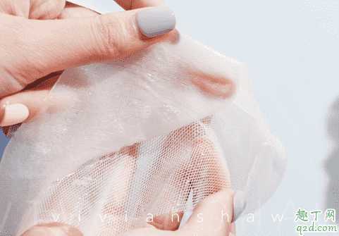 小鲸鱼面膜中的纱网要去掉吗?小鲸鱼面膜是两个都不过敏吗 小鲸鱼面膜中的纱网要去掉吗?小鲸鱼面膜是两个都不过敏吗
