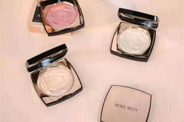 高光粉饼碎了怎么修复