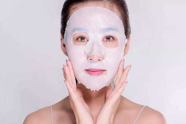 美白面膜能天天用吗 美白面膜能天天用吗