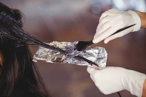 头发爆顶可以染第二次吗 头发爆顶可以染第二次吗