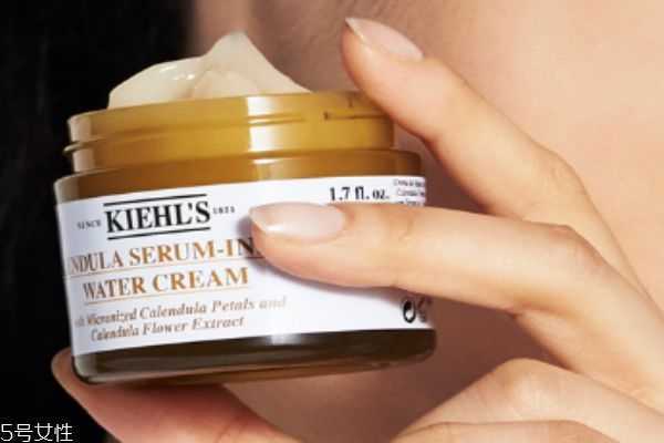 爆水霜是面霜吗 爆水霜是面霜吗