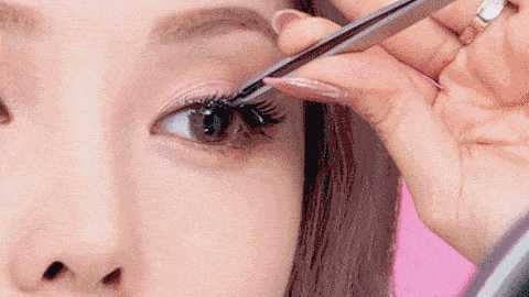 假睫毛的正确贴法教程 保姆级教程非常适合新手 假睫毛的正确贴法教程 保姆级教程非常适合新手
