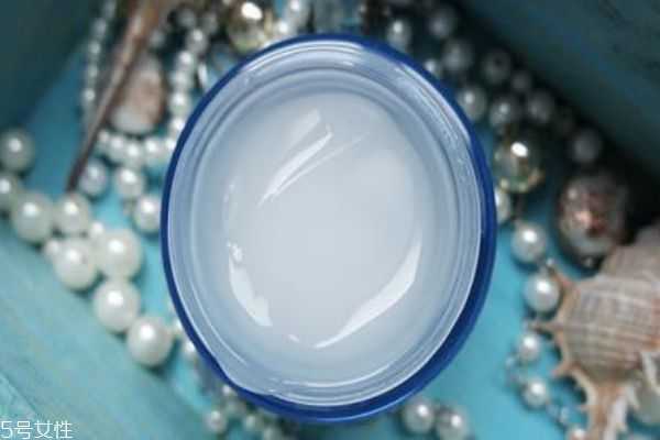 痘痘肌用什么面膜 痘痘肌用什么面膜