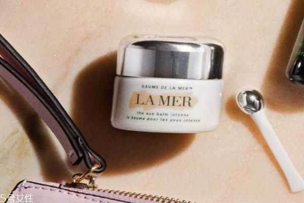 眼霜什么年龄开始用最好 眼霜什么年龄开始用最好
