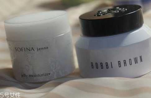 按摩膏能按摩眼部吗