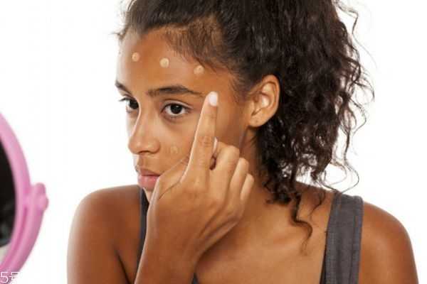 皮肤黑用什么粉底液好？黑皮肤粉底液排行榜