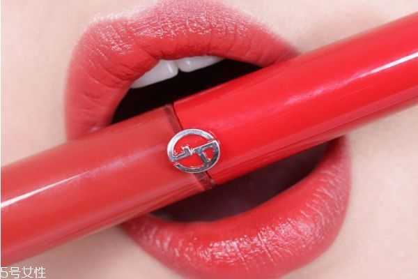 阿玛尼红管新色415好看吗? 阿玛尼红管新色415好看吗?