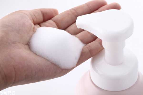 洗面奶怎么用效果好