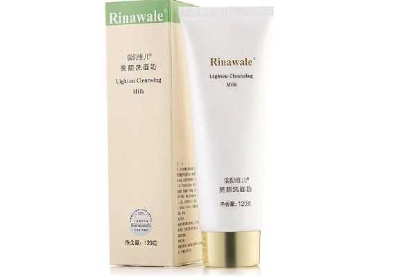 使用洗面奶要打出泡沫吗 使用洗面奶要打出泡沫吗