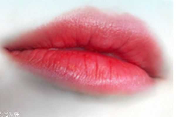 tf15是什么颜色? tf15是什么颜色?