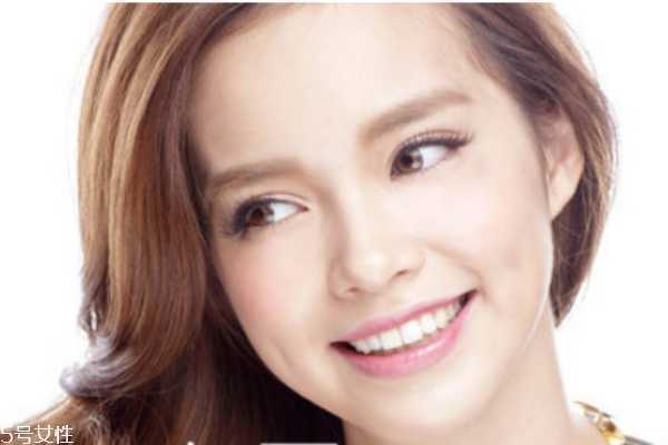 法令纹怎么改善