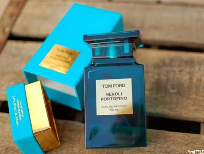tf香水真假辨别方法